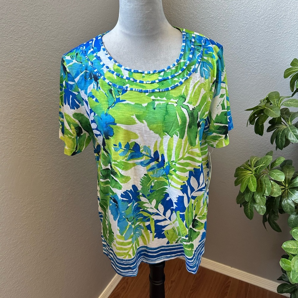 Alfred Dunner Green and Blue Leaf Print Short Sleeve Top